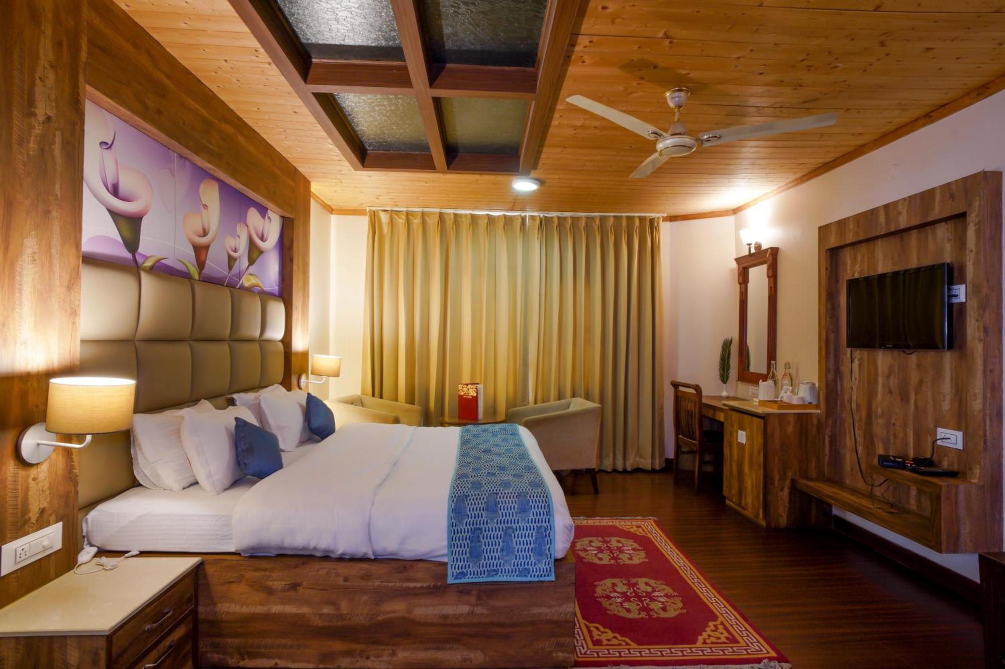 Vilasa Lall Ji Resort Dalhousie Εξωτερικό φωτογραφία