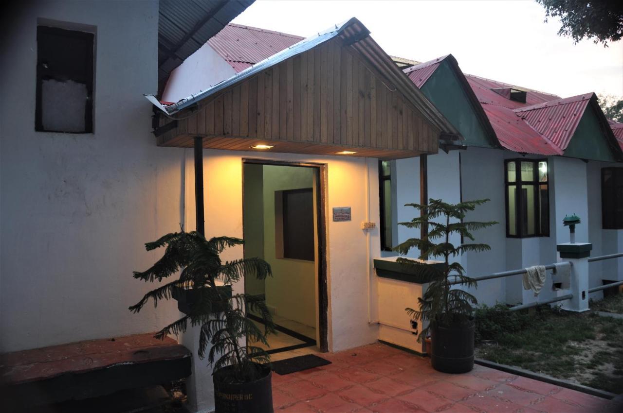 Vilasa Lall Ji Resort Dalhousie Εξωτερικό φωτογραφία